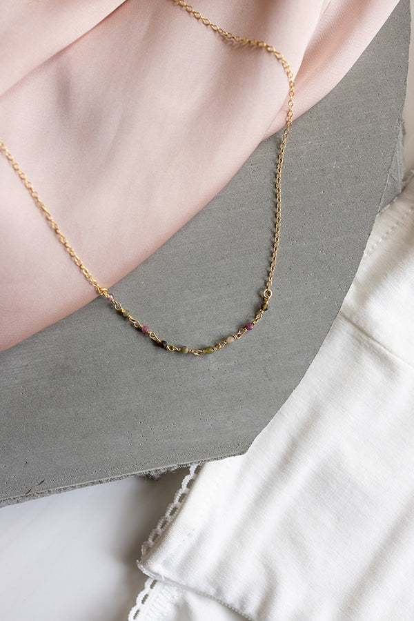 κολιε-χαμογελο-τουρμαλινη