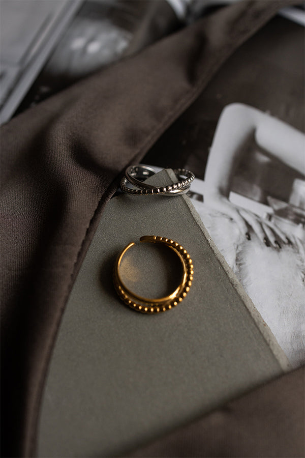 ΔΑΧΤΥΛΙΔΙ-ΔΙΠΛΟ-ΒΕΡΑΚΙ