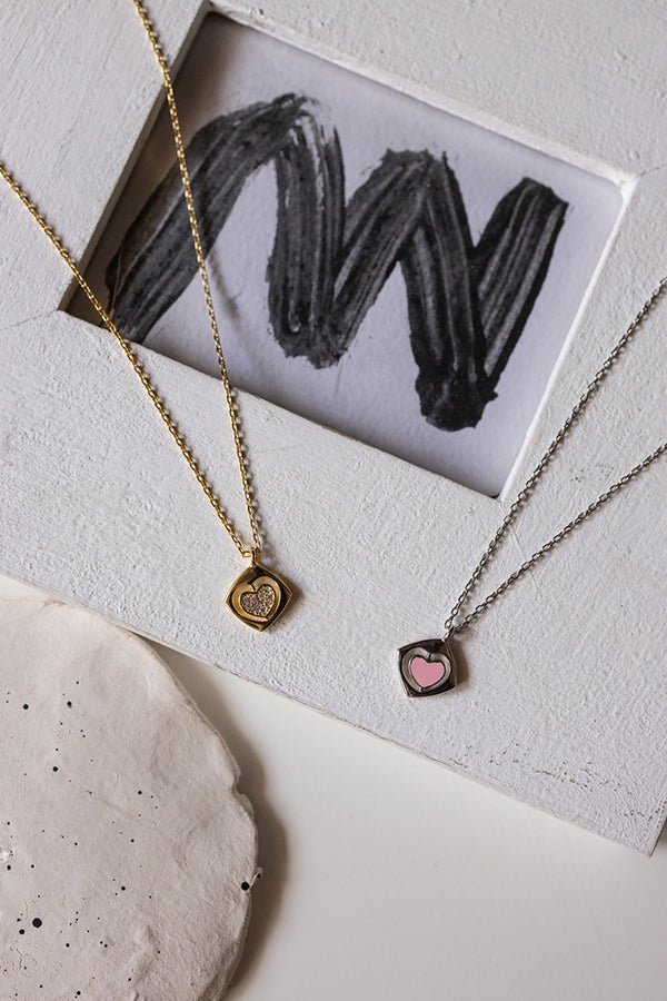 ΚΟΛΙΕ-ΚΑΡΔΙΑ-ΔΙΠΛΗ