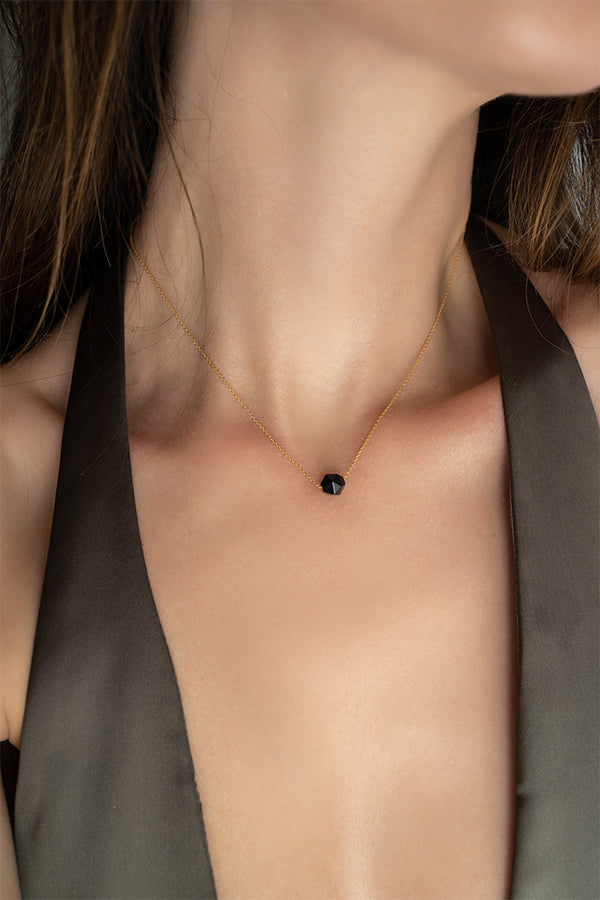 μαυρος-ονυχας-κολιε