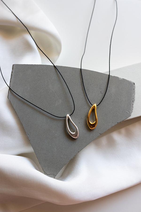 ΚΟΛΙΕ-ΜΑΥΡΟ-ΚΟΡΔΟΝΙ