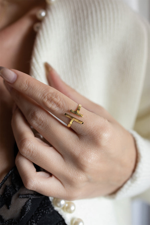 ΔΑΧΤΥΛΙΔΙ-ΠΑΡΑΛΛΗΛΕΣ-ΓΡΑΜΜΕΣ