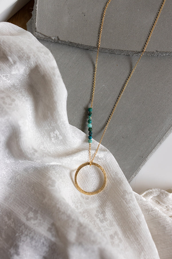 ΚΟΛΙΕ-ΚΑΡΜΑ-ΧΡΥΣΟΚΟΛΛΑ