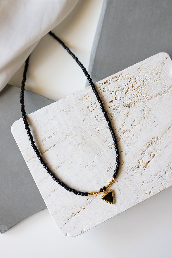 κοντο-κολιε-τριγωνο