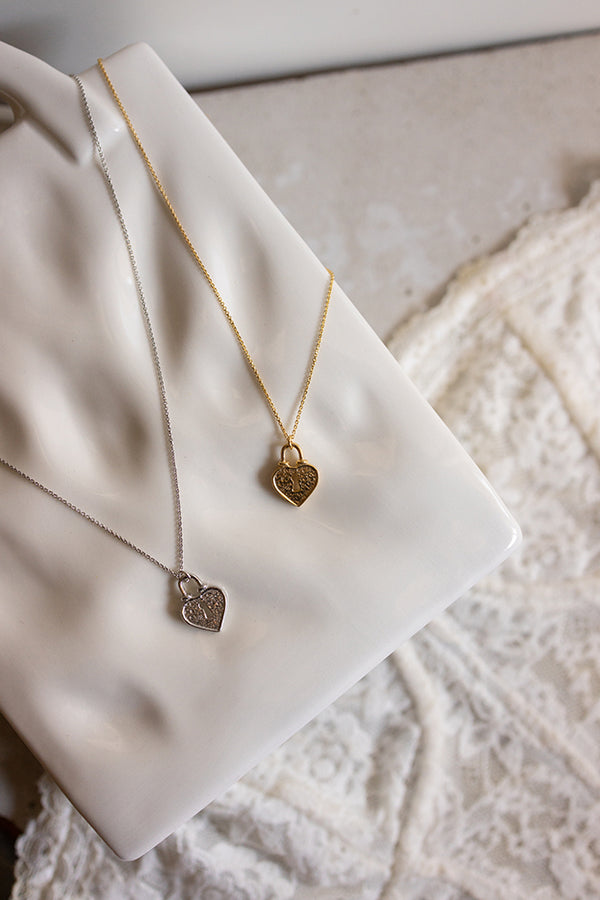 ΚΟΛΙΕ-ΚΑΡΔΙΑ-ΛΟΥΚΕΤΟ