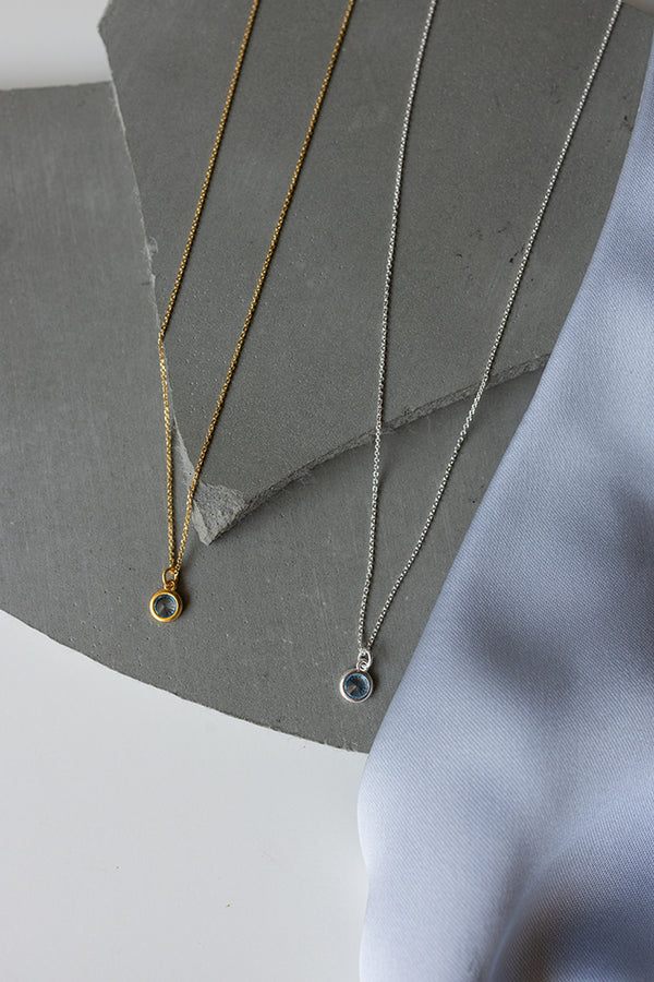 μικρο-κολιε-γαλαζιο