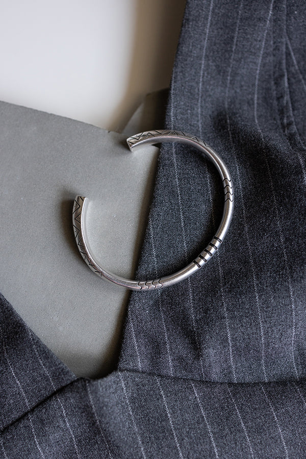 ΕΠΑΡΓΥΡΗ-ΧΕΙΡΟΠΕΔΑ-CUFF