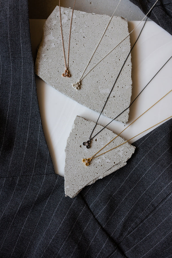 ΚΟΛΙΕ-ΓΕΩΜΕΤΡΙΚΟ-ΖΙΡΓΚΟΝ