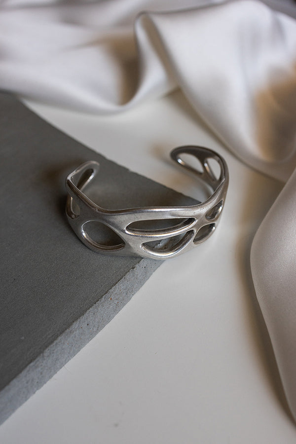 χειροπεδα-επαργυρη-ορειχαλκος