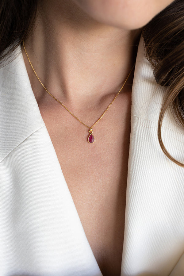 κολιε-σταγονα-ρουμπινι