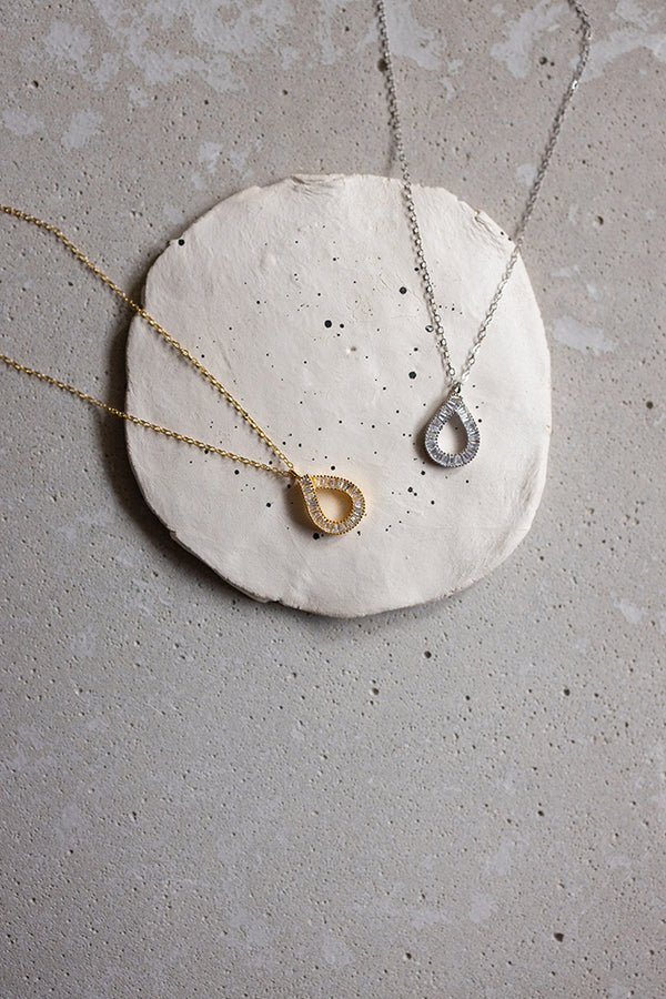 ΚΟΛΙΕ-ΣΤΑΓΟΝΑ-ΖΙΡΓΚΟΝ