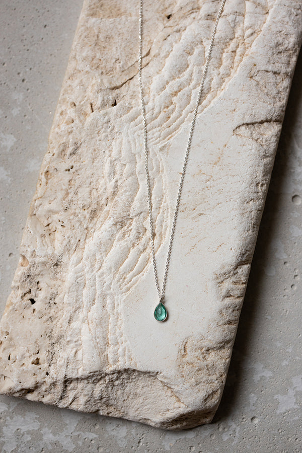 ΚΟΛΙΕ-ΑΠΑΤΙΤΗΣ-925