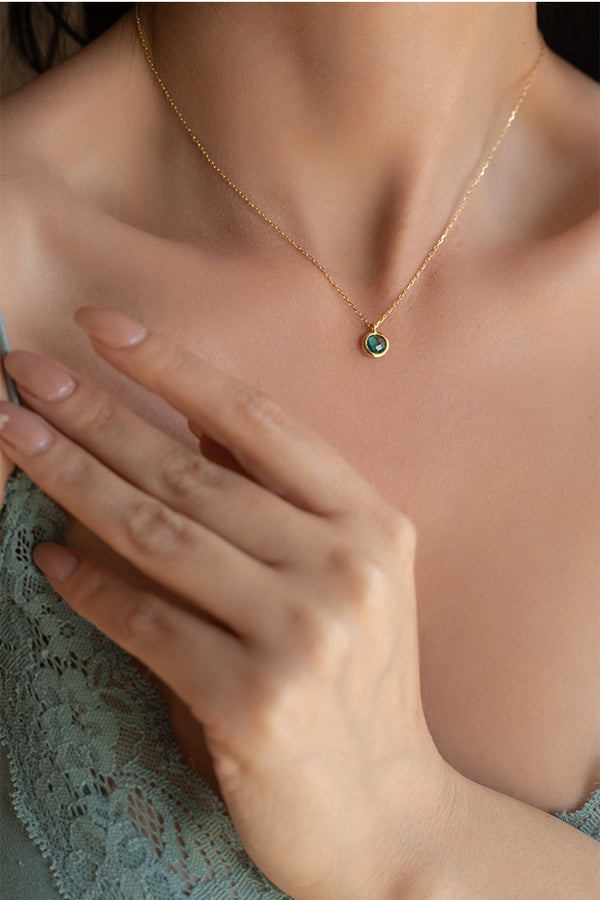 κολιε-σμαραγδι-ασημι925