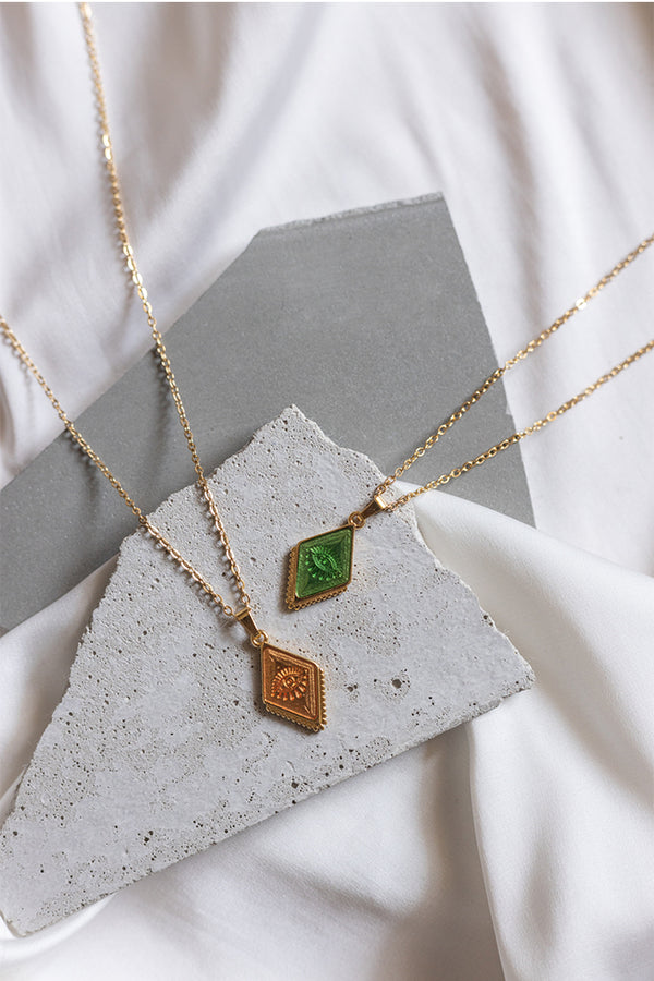 κολιε-ματι-σομον