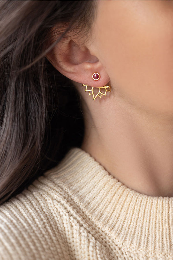 lotus-earjackets-bordeaux