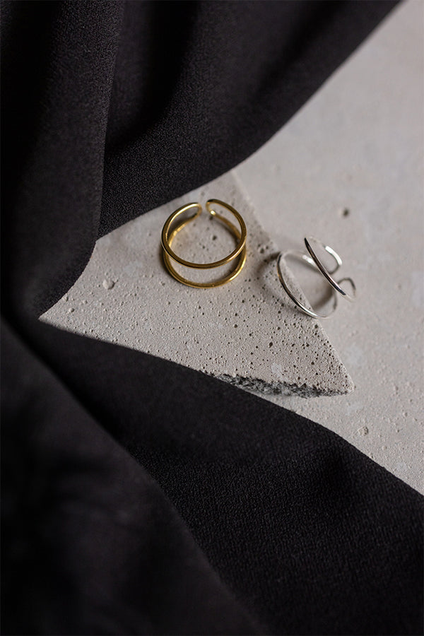 ΔΙΠΛΗ-ΓΡΑΜΜΗ-ΔΑΧΤΥΛΙΔΙ