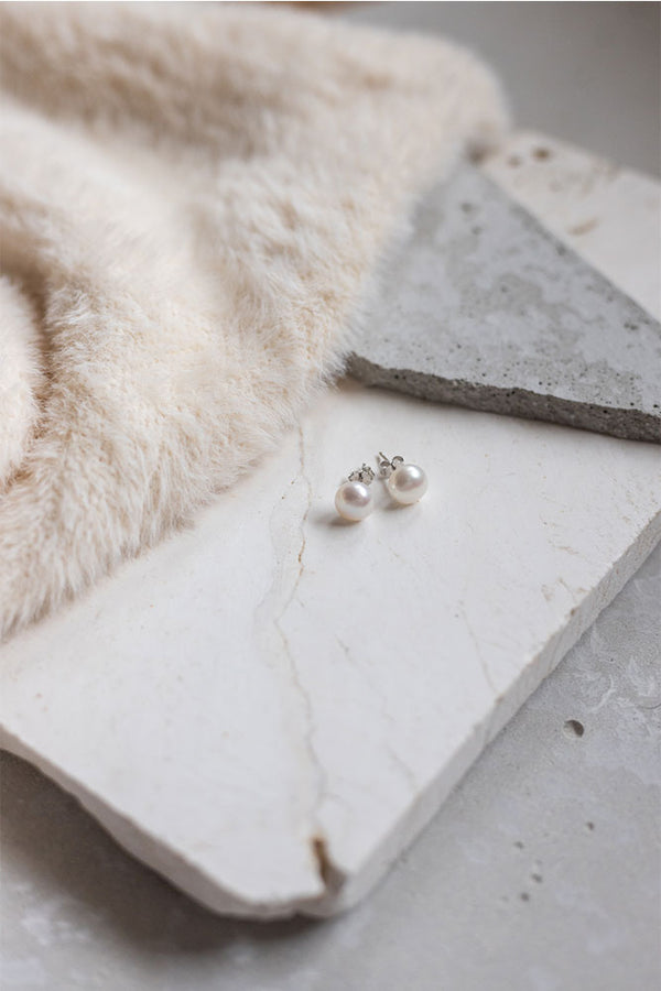 pearl-earrings-925