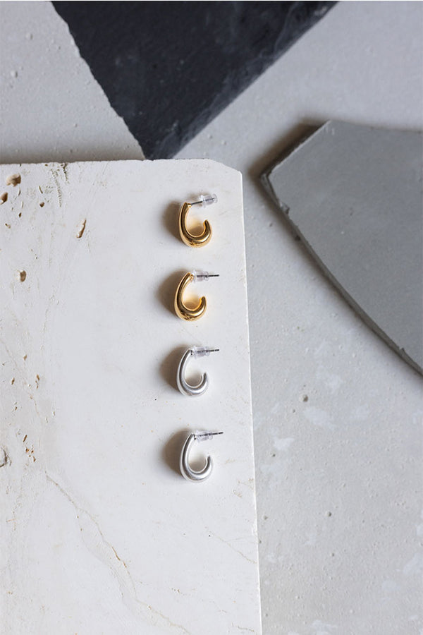 bold-earrings-silver