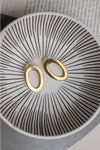 Oval Hoops Earrings - Elinart