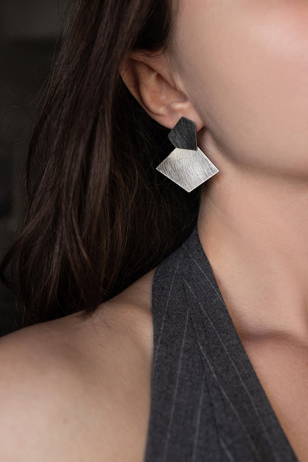 σκουλαρικια-γεωμετρικα-ορειχαλκος